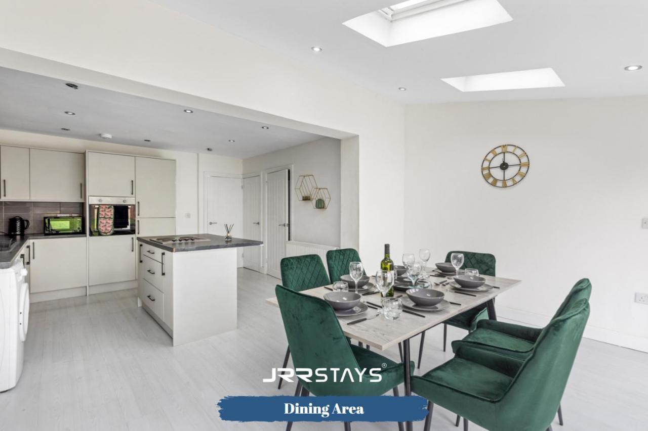 Tipton 3 Bedroom House Garden Sleeps 7 - Jrr Stays Coseley Buitenkant foto