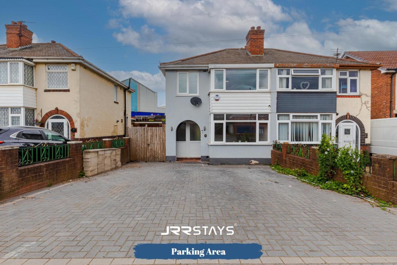 Tipton 3 Bedroom House Garden Sleeps 7 - Jrr Stays Coseley Buitenkant foto