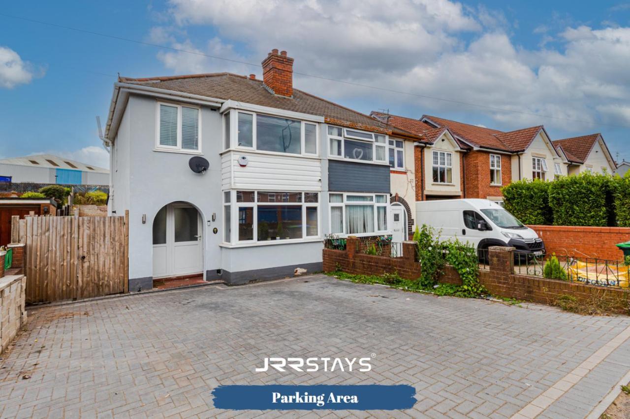 Tipton 3 Bedroom House Garden Sleeps 7 - Jrr Stays Coseley Buitenkant foto