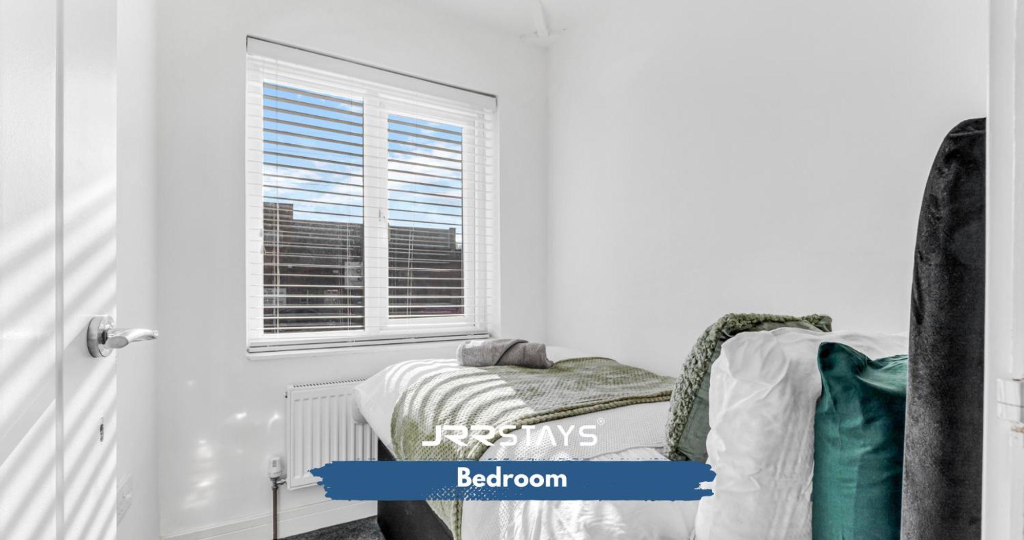 Tipton 3 Bedroom House Garden Sleeps 7 - Jrr Stays Coseley Buitenkant foto